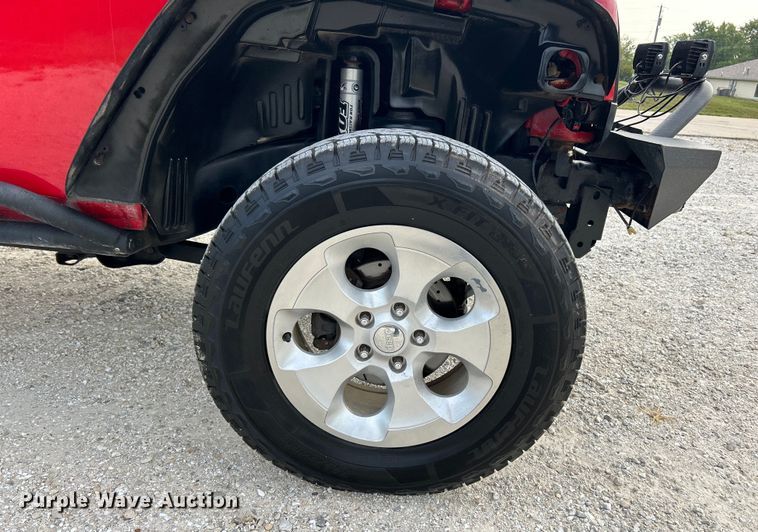 image for item EK3255 2010 Jeep Wrangler SUV