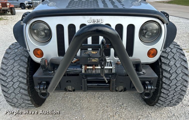 image for item EK3257 2010 Jeep Wrangler Sahara SUV