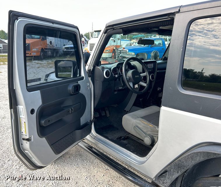 image for item EK3257 2010 Jeep Wrangler Sahara SUV