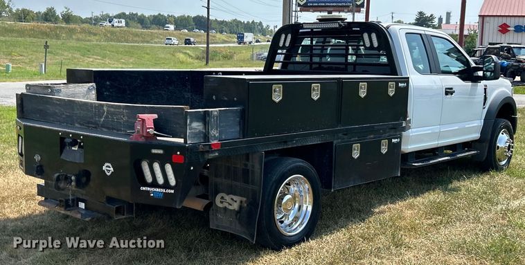 image for item EK3262 2021 Ford F450 Super Duty XL flatbed truck