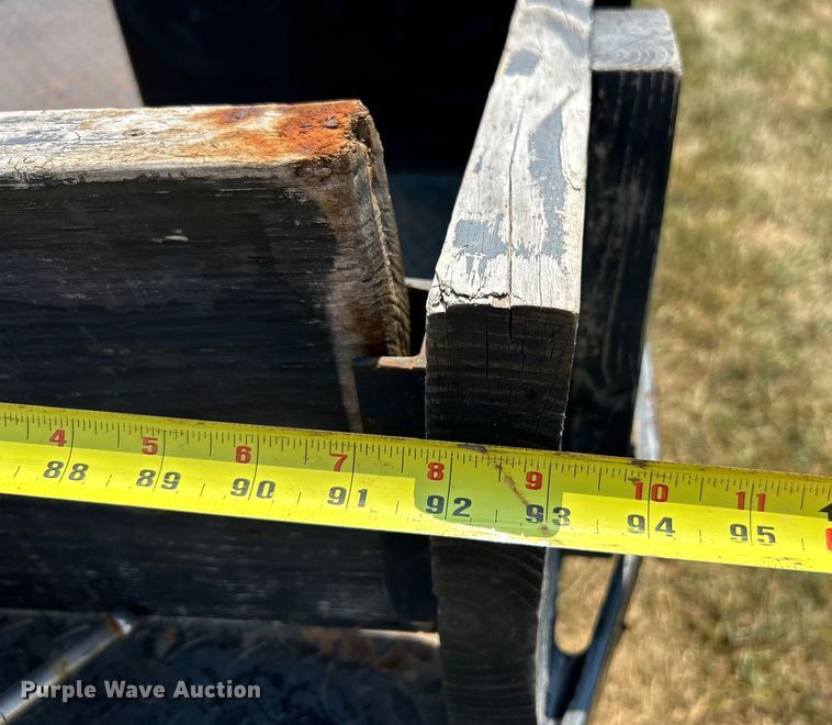 image for item EK3262 2021 Ford F450 Super Duty XL flatbed truck