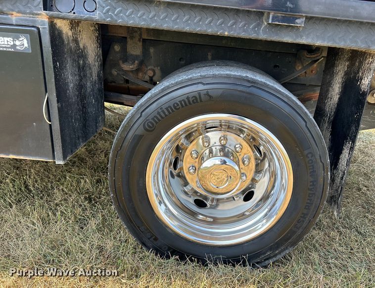 image for item EK3262 2021 Ford F450 Super Duty XL flatbed truck