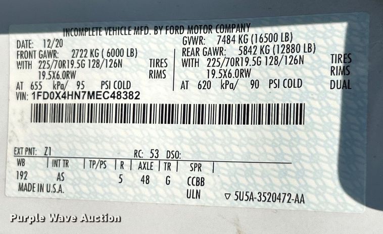 image for item EK3262 2021 Ford F450 Super Duty XL flatbed truck