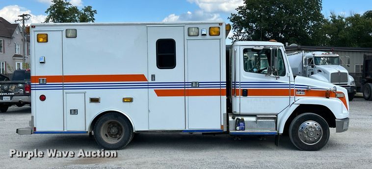 image for item EK3279 2003 Frieghtliner  FL60 Ambulance