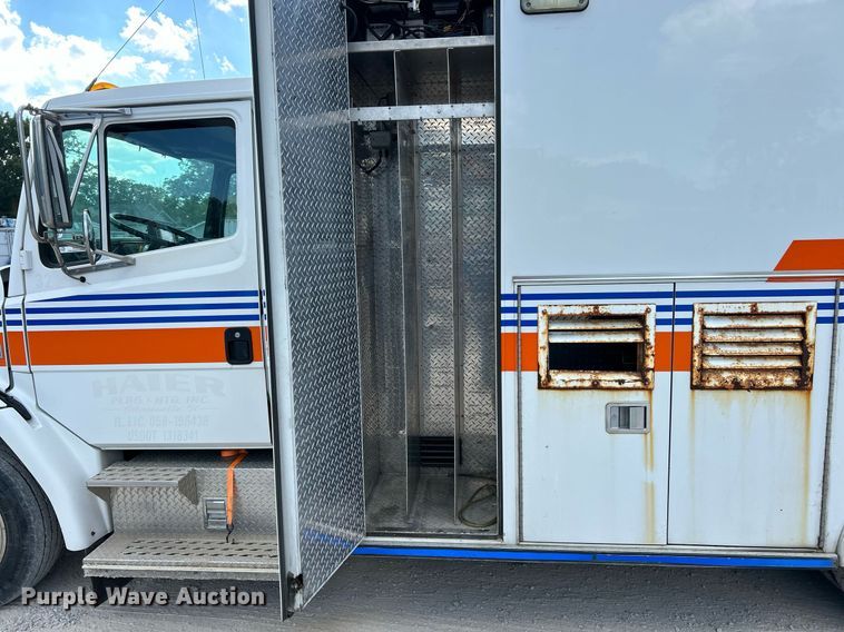 image for item EK3279 2003 Frieghtliner  FL60 Ambulance