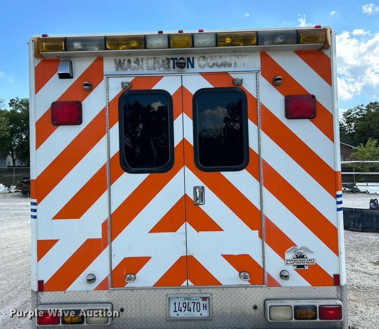 image for item EK3279 2003 Frieghtliner  FL60 Ambulance