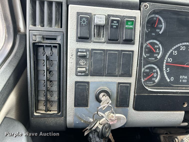 image for item EK3279 2003 Frieghtliner  FL60 Ambulance