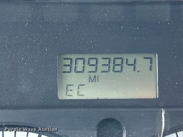 image for item EK3279 2003 Frieghtliner  FL60 Ambulance