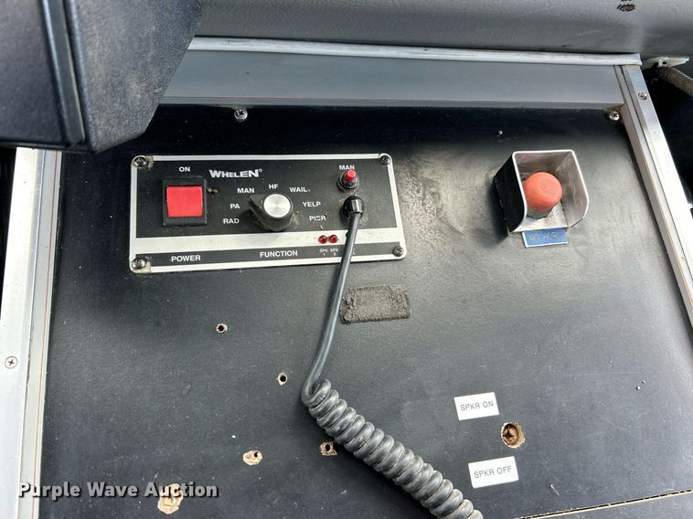 image for item EK3279 2003 Frieghtliner  FL60 Ambulance