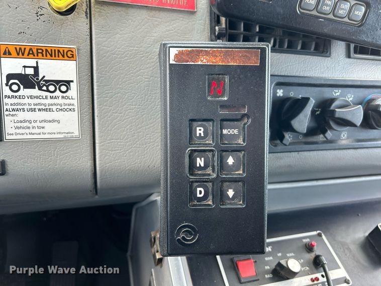 image for item EK3279 2003 Frieghtliner  FL60 Ambulance