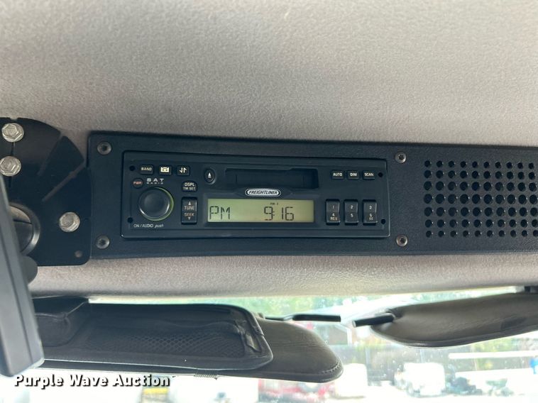 image for item EK3279 2003 Frieghtliner  FL60 Ambulance