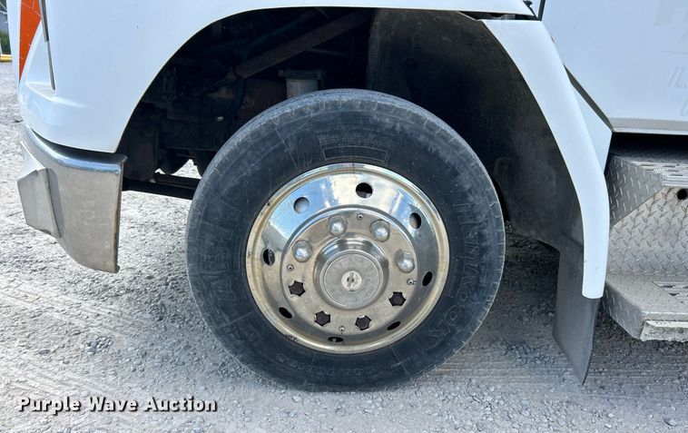 image for item EK3279 2003 Frieghtliner  FL60 Ambulance