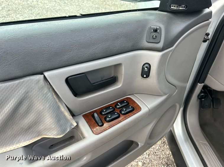 image for item EK3282 2004 Mercury  Sable LS  