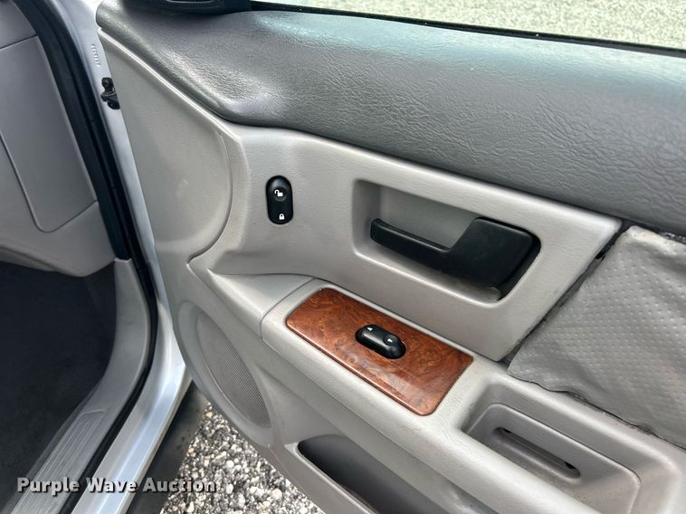 image for item EK3282 2004 Mercury  Sable LS  