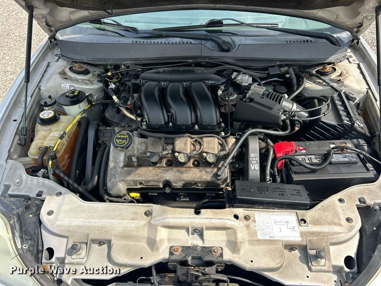 image for item EK3282 2004 Mercury  Sable LS  