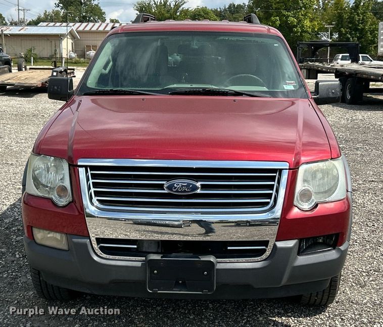 image for item EK3283 2006 Ford Explorer XLT SUV