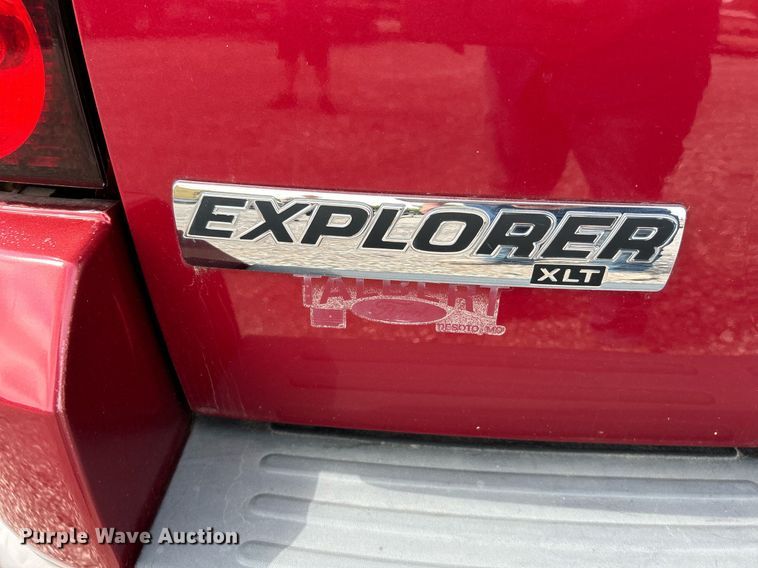 image for item EK3283 2006 Ford Explorer XLT SUV