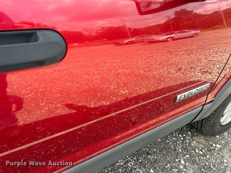 image for item EK3283 2006 Ford Explorer XLT SUV