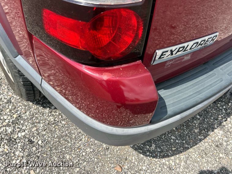 image for item EK3283 2006 Ford Explorer XLT SUV