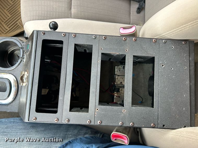 image for item EK3283 2006 Ford Explorer XLT SUV