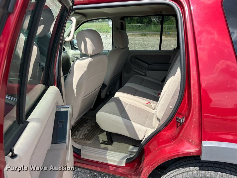 image for item EK3283 2006 Ford Explorer XLT SUV