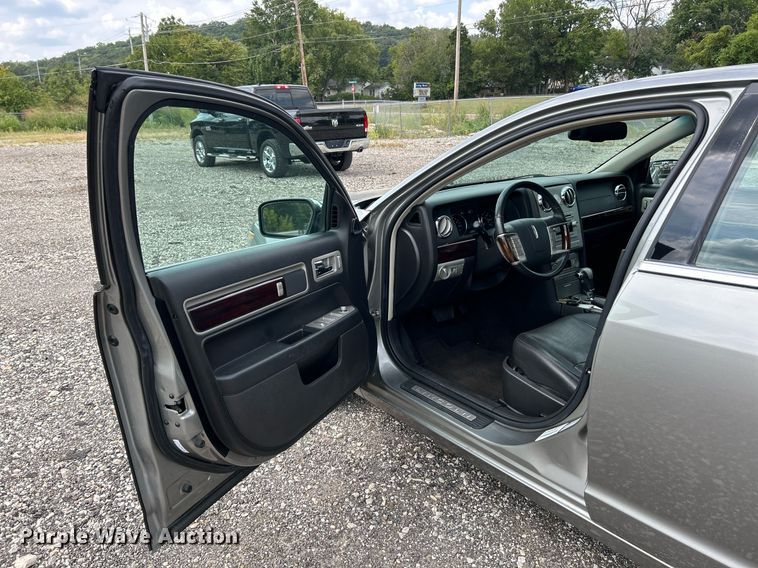 image for item EK3284 2008 Lincoln  MKZ 