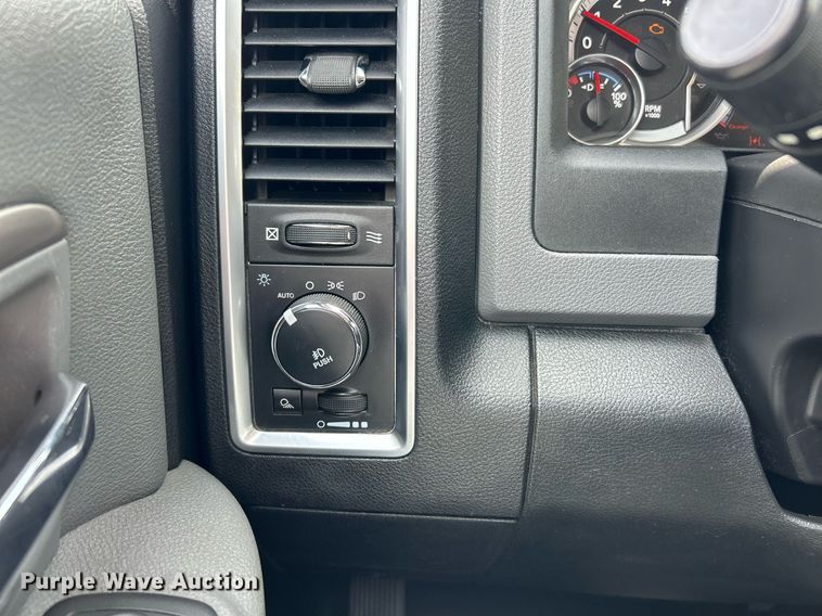 image for item EK3285 2015 Dodge Ram 1500 Crew Cab pickup truck