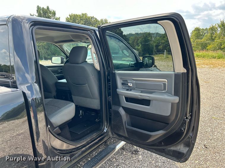 image for item EK3285 2015 Dodge Ram 1500 Crew Cab pickup truck
