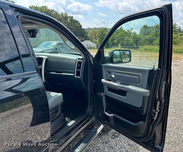 image for item EK3285 2015 Dodge Ram 1500 Crew Cab pickup truck