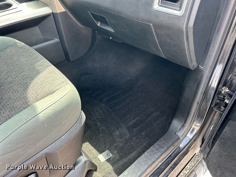 image for item EK3285 2015 Dodge Ram 1500 Crew Cab pickup truck