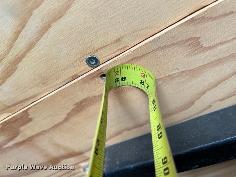 image for item EK4424 2016 Ford F650 Super Duty box truck