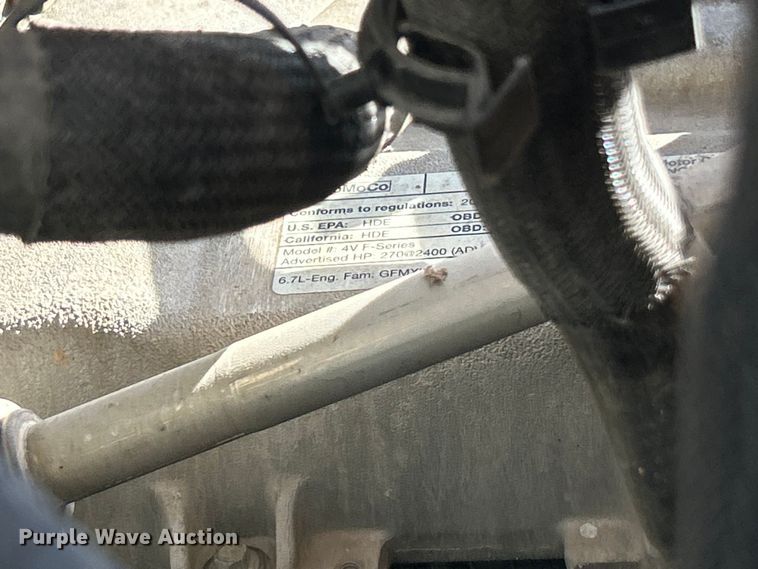 image for item EK4424 2016 Ford F650 Super Duty box truck