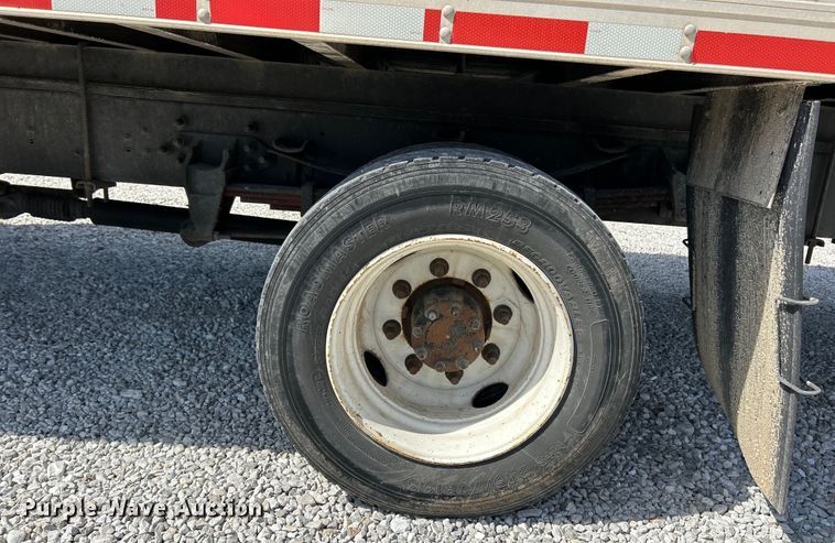 image for item EK4424 2016 Ford F650 Super Duty box truck