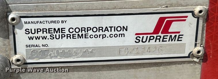 image for item EK4424 2016 Ford F650 Super Duty box truck