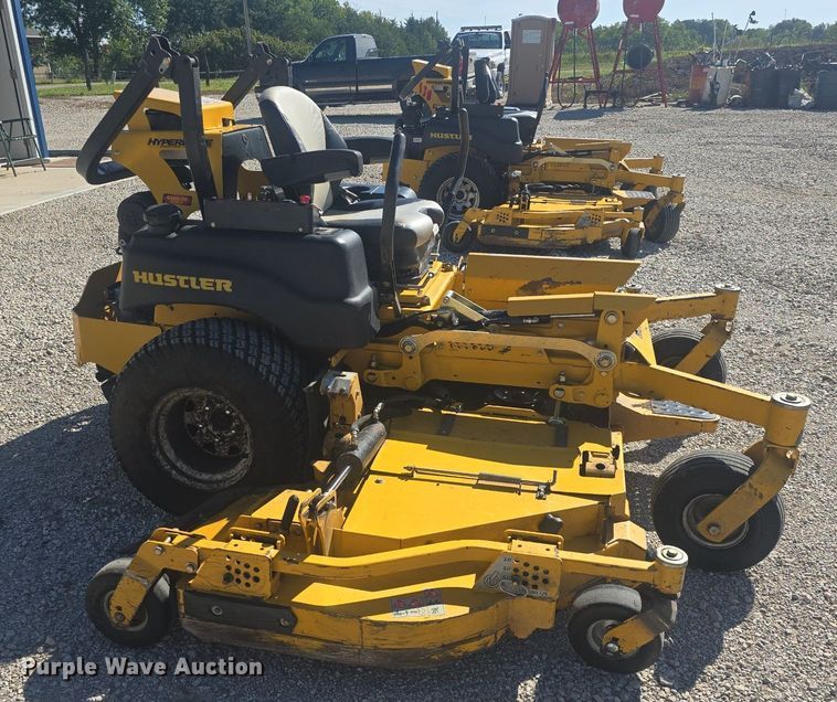 image for item EK6437 2015 Hustler Super 104 ZTR lawn mower