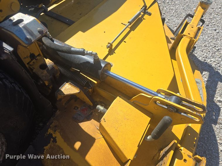 image for item EK6437 2015 Hustler Super 104 ZTR lawn mower