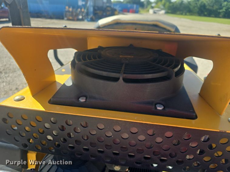 image for item EK6437 2015 Hustler Super 104 ZTR lawn mower