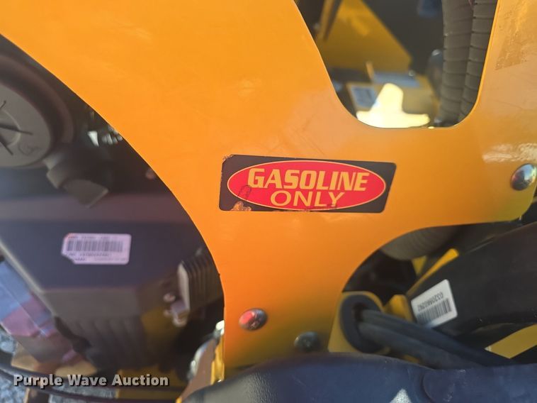 image for item EK6437 2015 Hustler Super 104 ZTR lawn mower