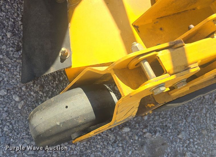 image for item EK6437 2015 Hustler Super 104 ZTR lawn mower