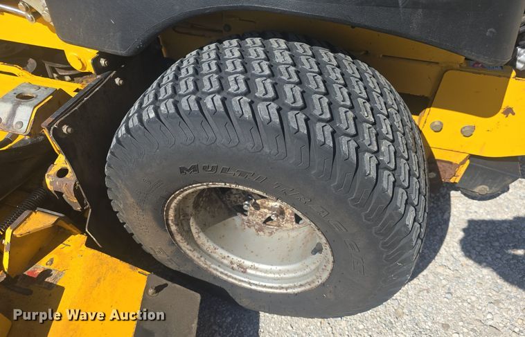 image for item EK6437 2015 Hustler Super 104 ZTR lawn mower