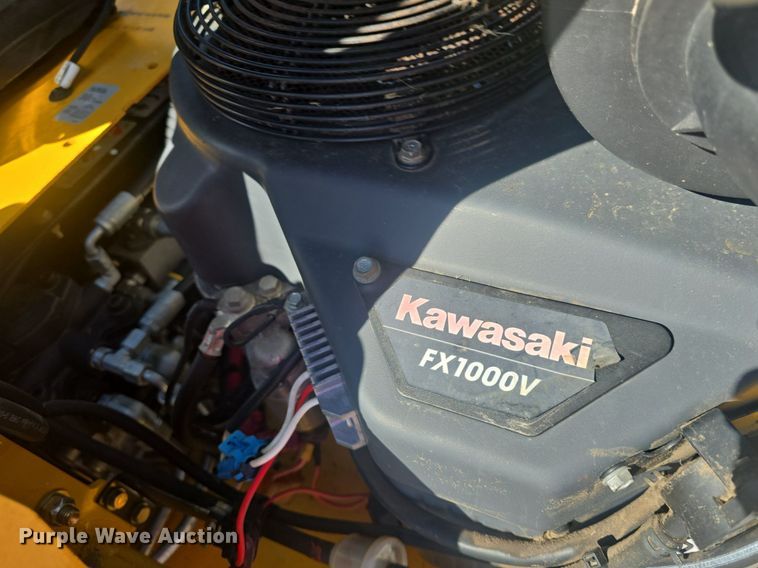 image for item EK6438 2015 Hustler Super 104 ZTR lawn mower