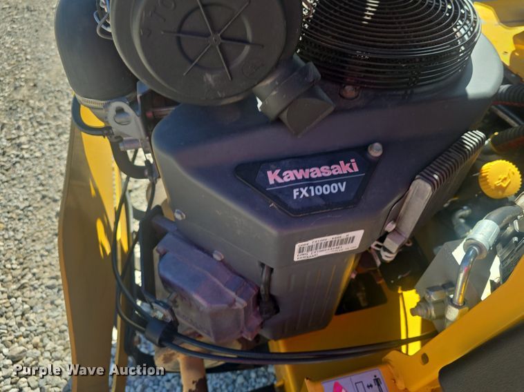 image for item EK6438 2015 Hustler Super 104 ZTR lawn mower