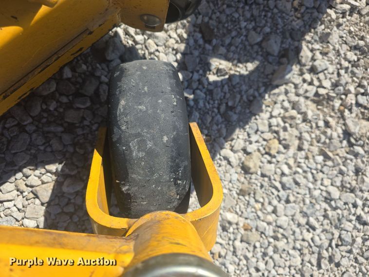 image for item EK6438 2015 Hustler Super 104 ZTR lawn mower