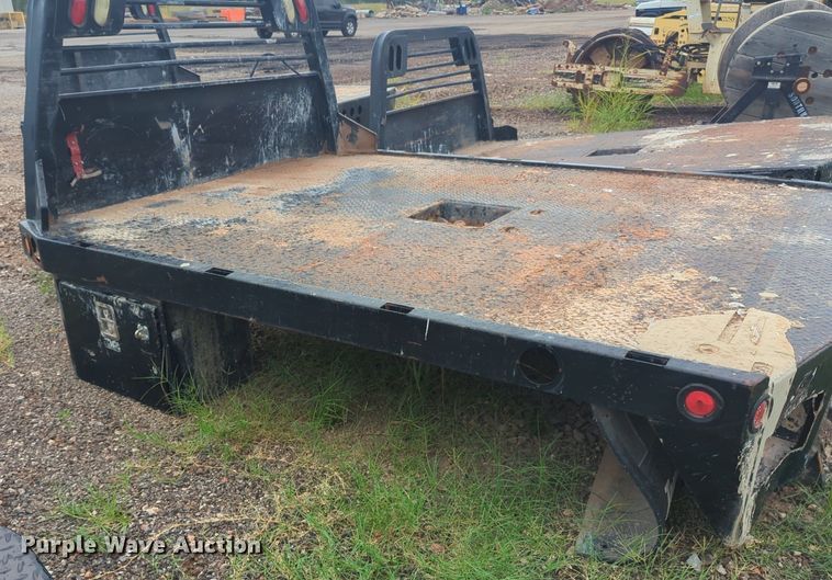 image for item EQ2062 CM flatbed pickup truck bed