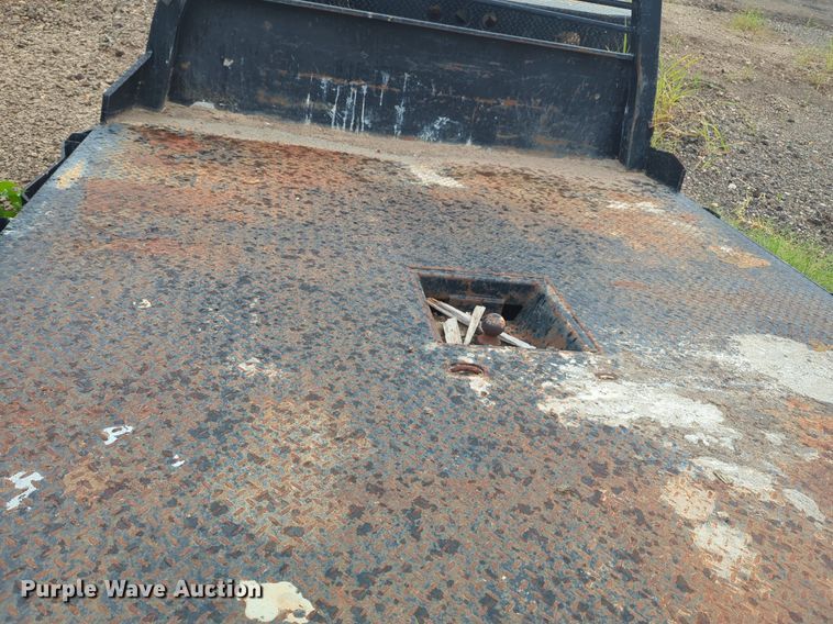 image for item EQ2063 CM flatbed pickup truck bed