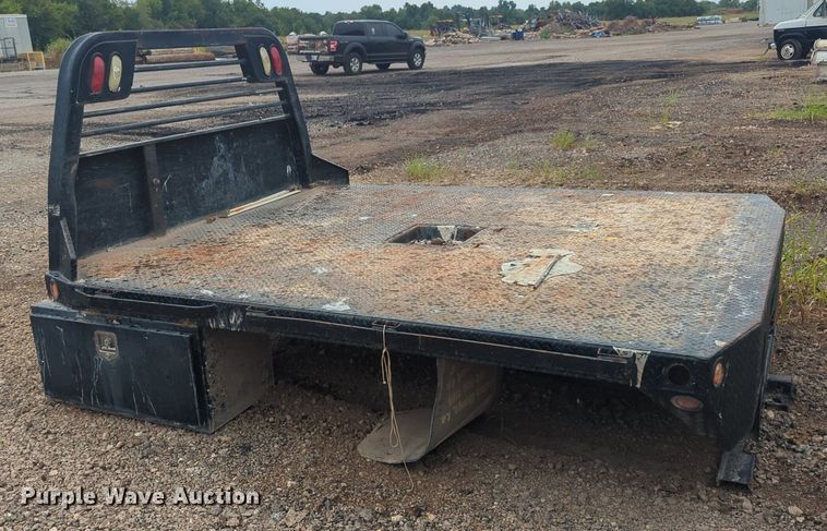 image for item EQ2064 CM flatbed pickup truck bed