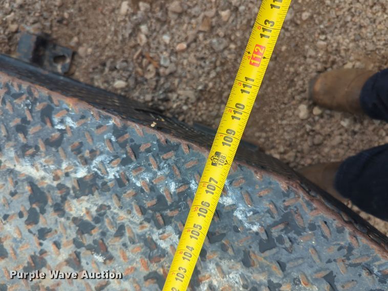 image for item EQ2064 CM flatbed pickup truck bed