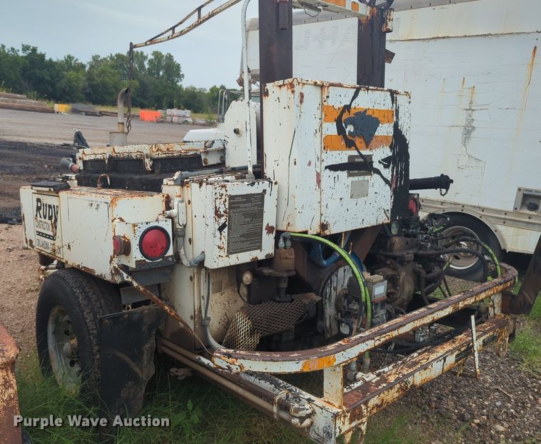 image for item EQ2071 Bearcat 250 crack sealer