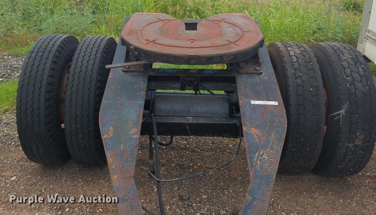 image for item EQ2074 Fruehauf  EL-W1 trailer dolly 