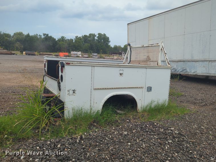 image for item EQ2075 Knapheide  696J1 utility bed